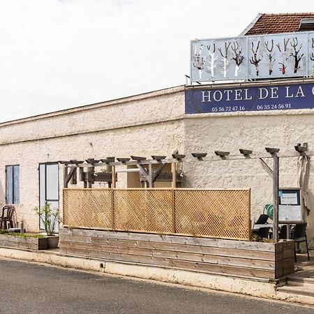 Hotel De La Gare Latresne Esterno foto